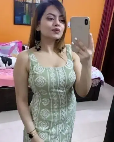 Call Girl in Manjhanpur